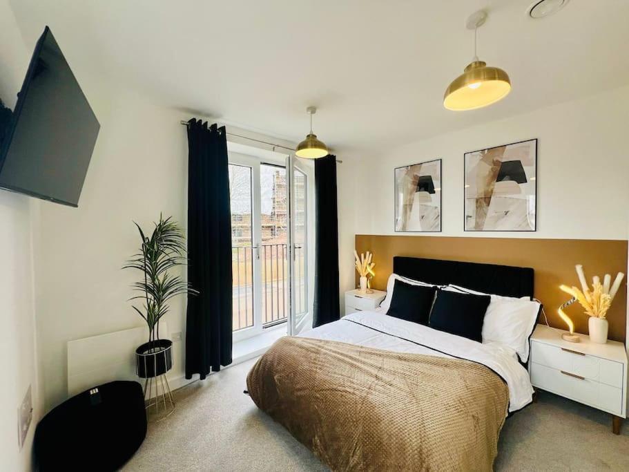 Hessian Lounge -Wyndale- Central 2Br W/Parking Birmingham Extérieur photo