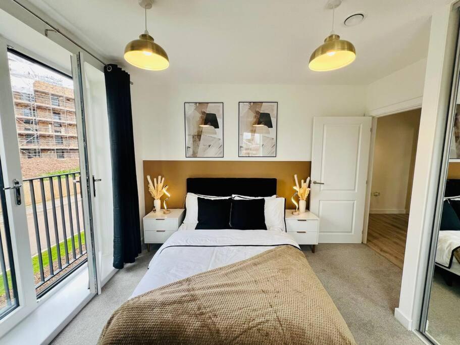 Hessian Lounge -Wyndale- Central 2Br W/Parking Birmingham Extérieur photo